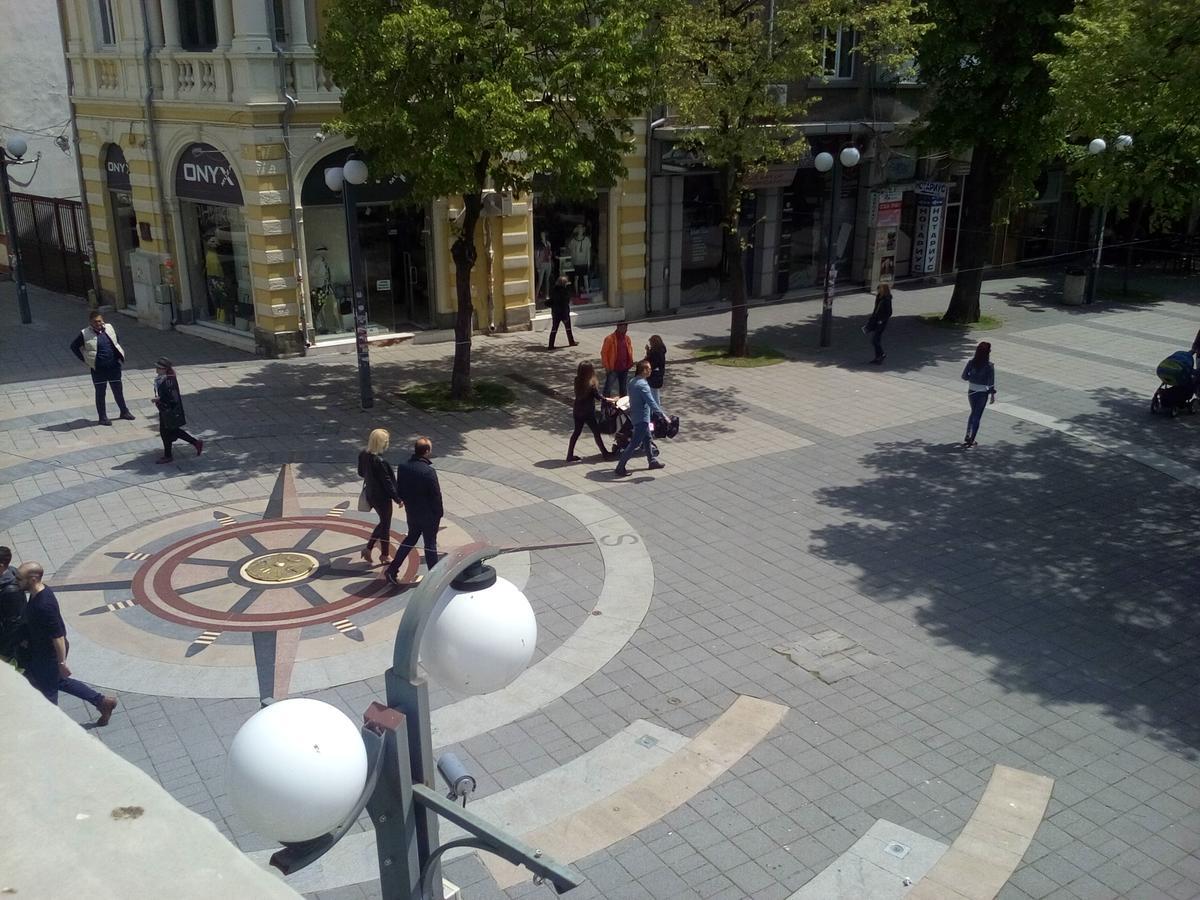 Hostel Compass Бургас Экстерьер фото